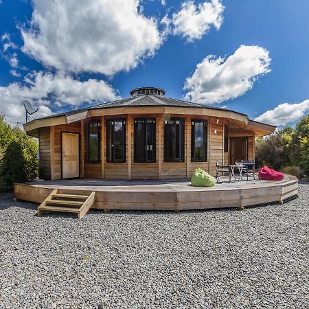 The Snowglobe - Ohakune Modern Yurt Style Chalet ภายนอก รูปภาพ